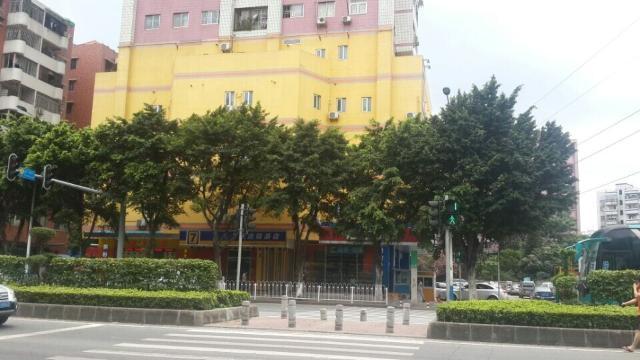 7Days Inn Guangzhou Jiaokou Subway Station 2Nd Exteriör bild
